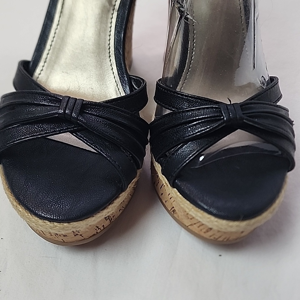NWT Fergalicious By Fergie Black Wedge Sandals Size 6 4.5" Heel - Picture 7 of 11